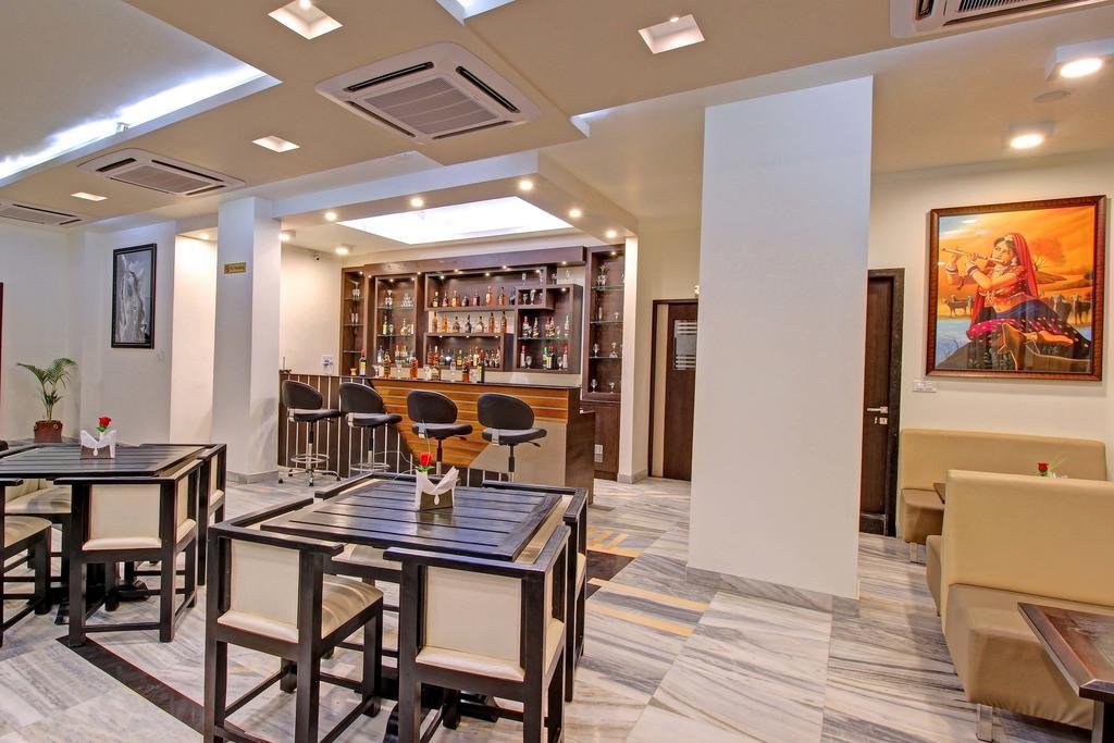 Hotel Nawalgarh Plaza Exterior foto